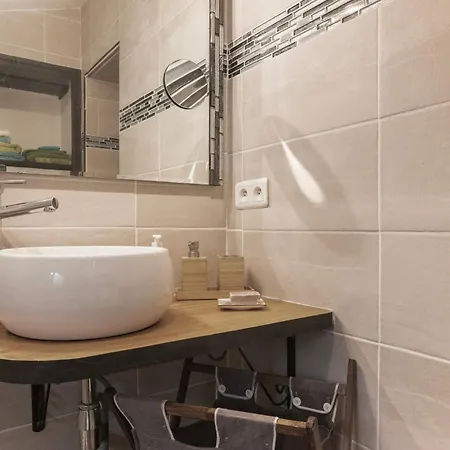 Le Patio Avec Piscine Apartamento *